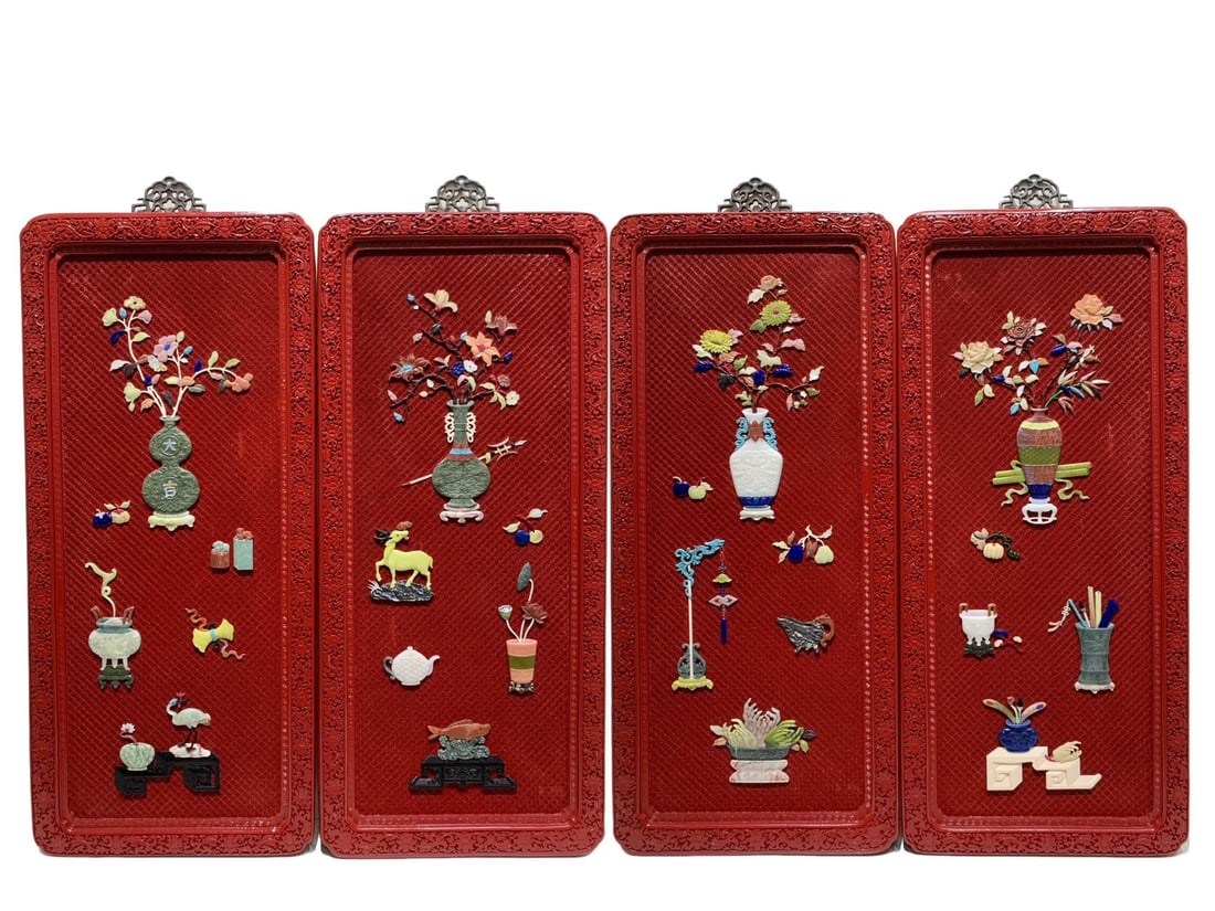 A four-panel screen of carved red lacquer inlaid with various treasures from the Qing Dynasty: 85*38*3