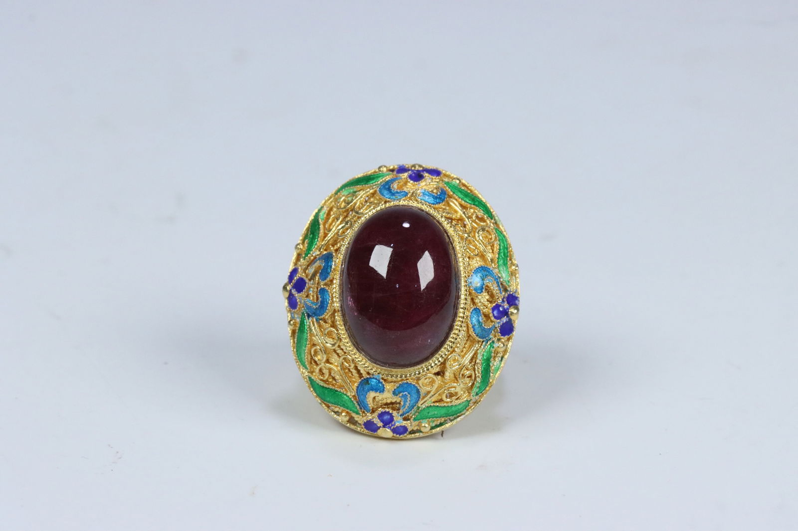 Qing Dynasty Gilt Silver Filigree Ring Inlaid with Tourmaline (1 of 3)