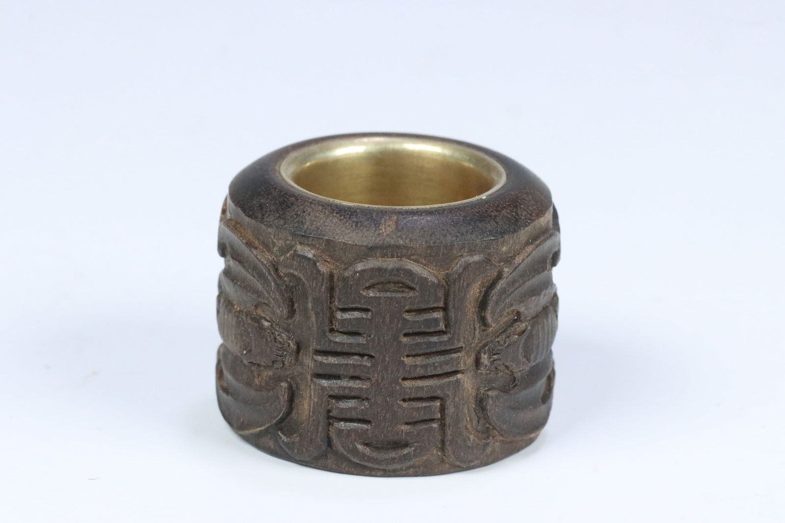 Item 1: Qing Dynasty Agarwood Thumb Ring (1 of 2)
