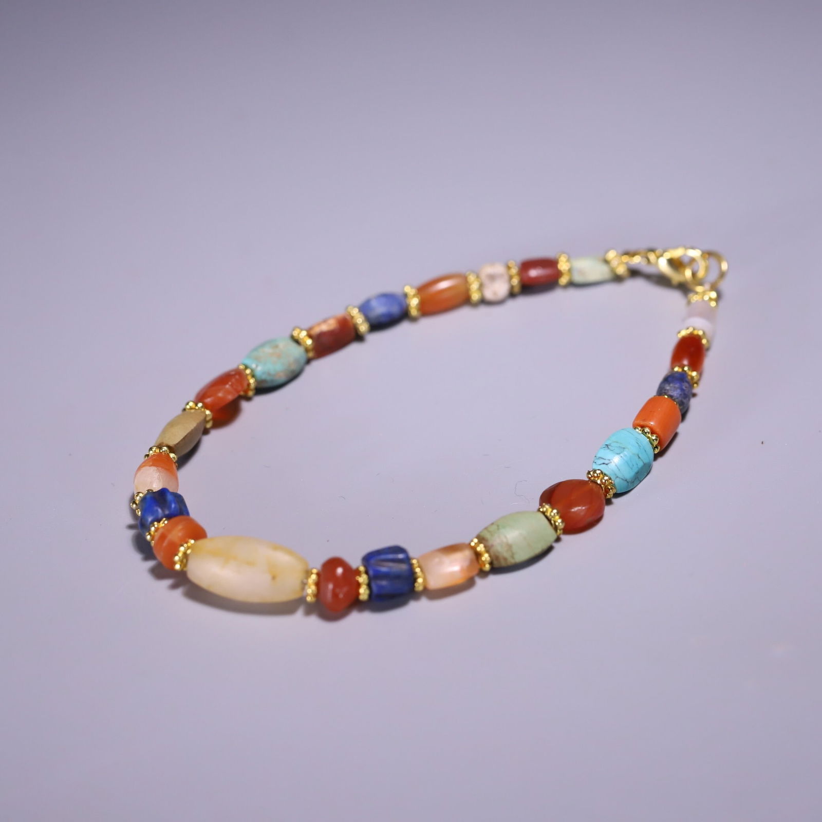 West Asian agate bracelet (1 of 2)