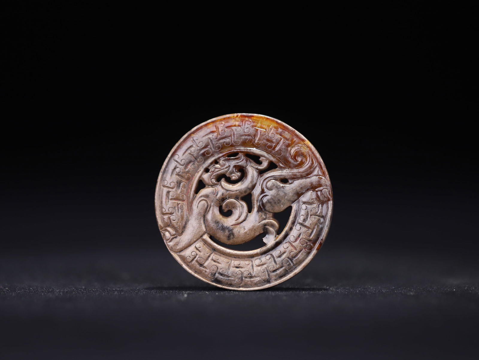 Han Dynasty jade pendant: 4.25*0.65/33.9g