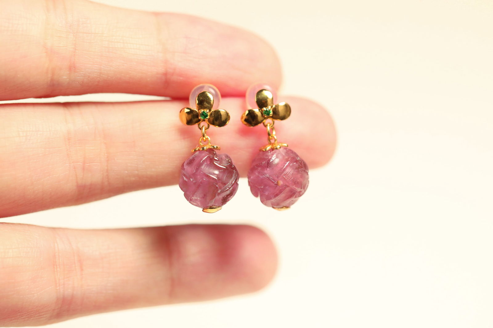 Pair of 18k Gold Tourmaline-Inlaid Earrings (1 of 2)