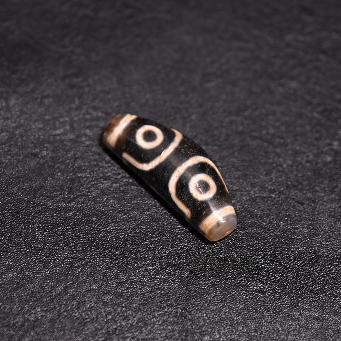 Agate three-eyed dzi bead (1 of 2)