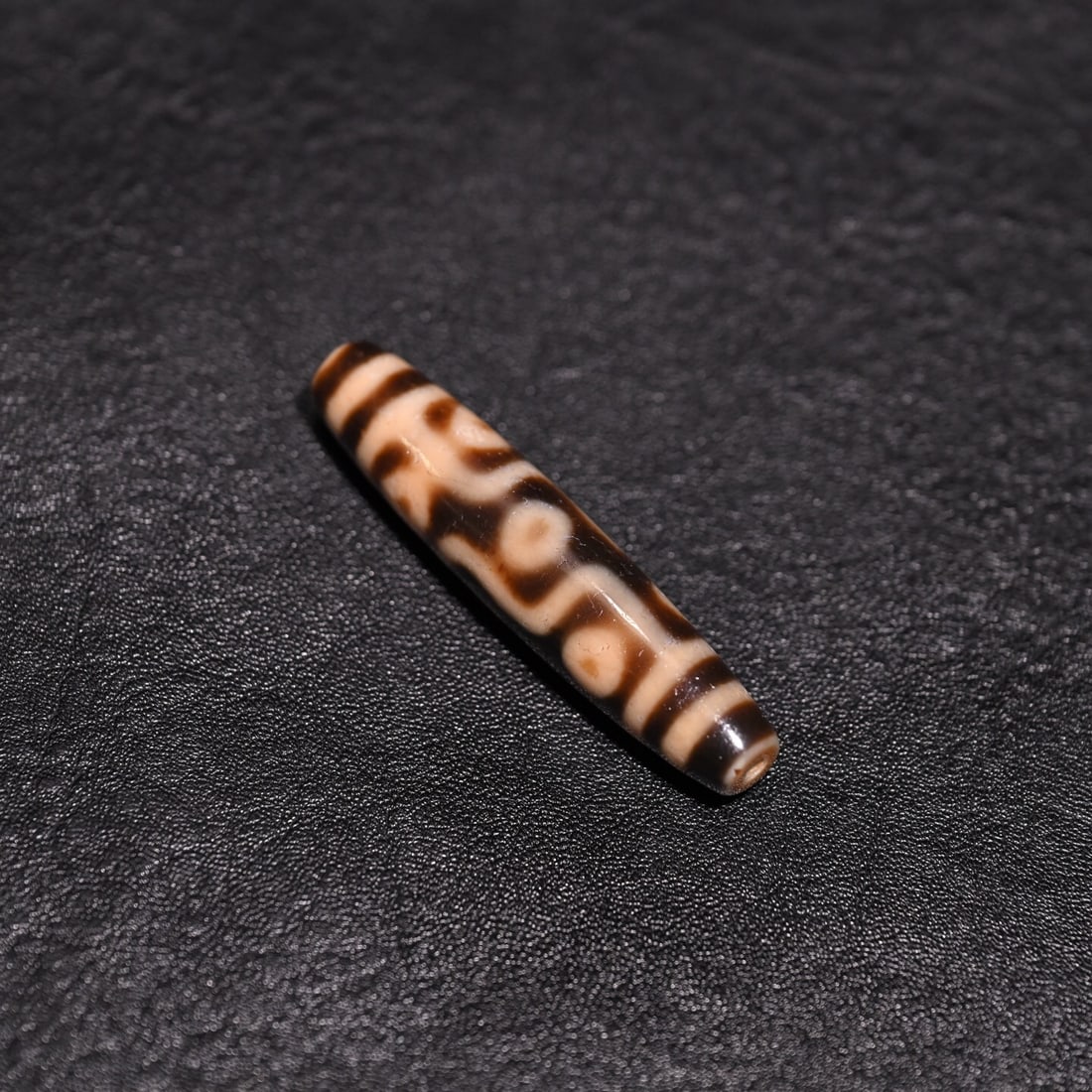 Tibetan Agate Nine-Eyed Dzi Bead (1 of 2)