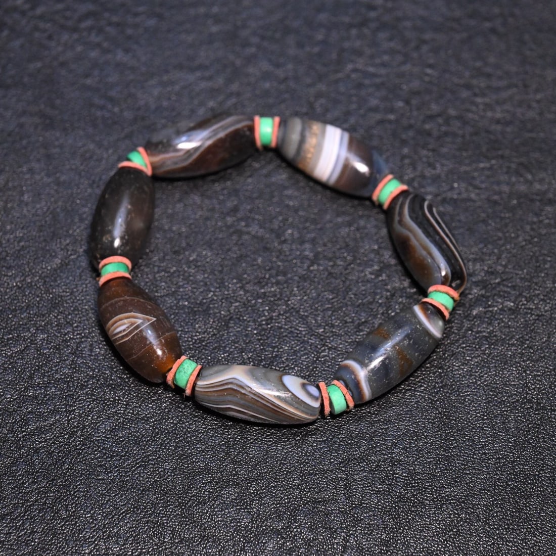 Banded Agate Bracelet (1 of 1)