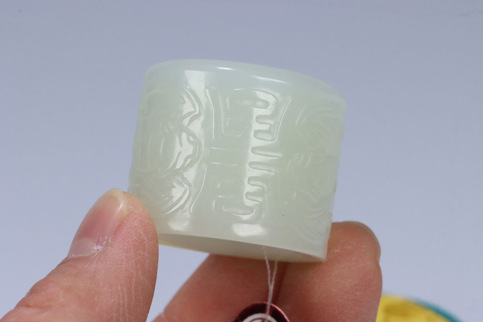 Qing Dynasty Hetian jade thumb ring (1 of 1)