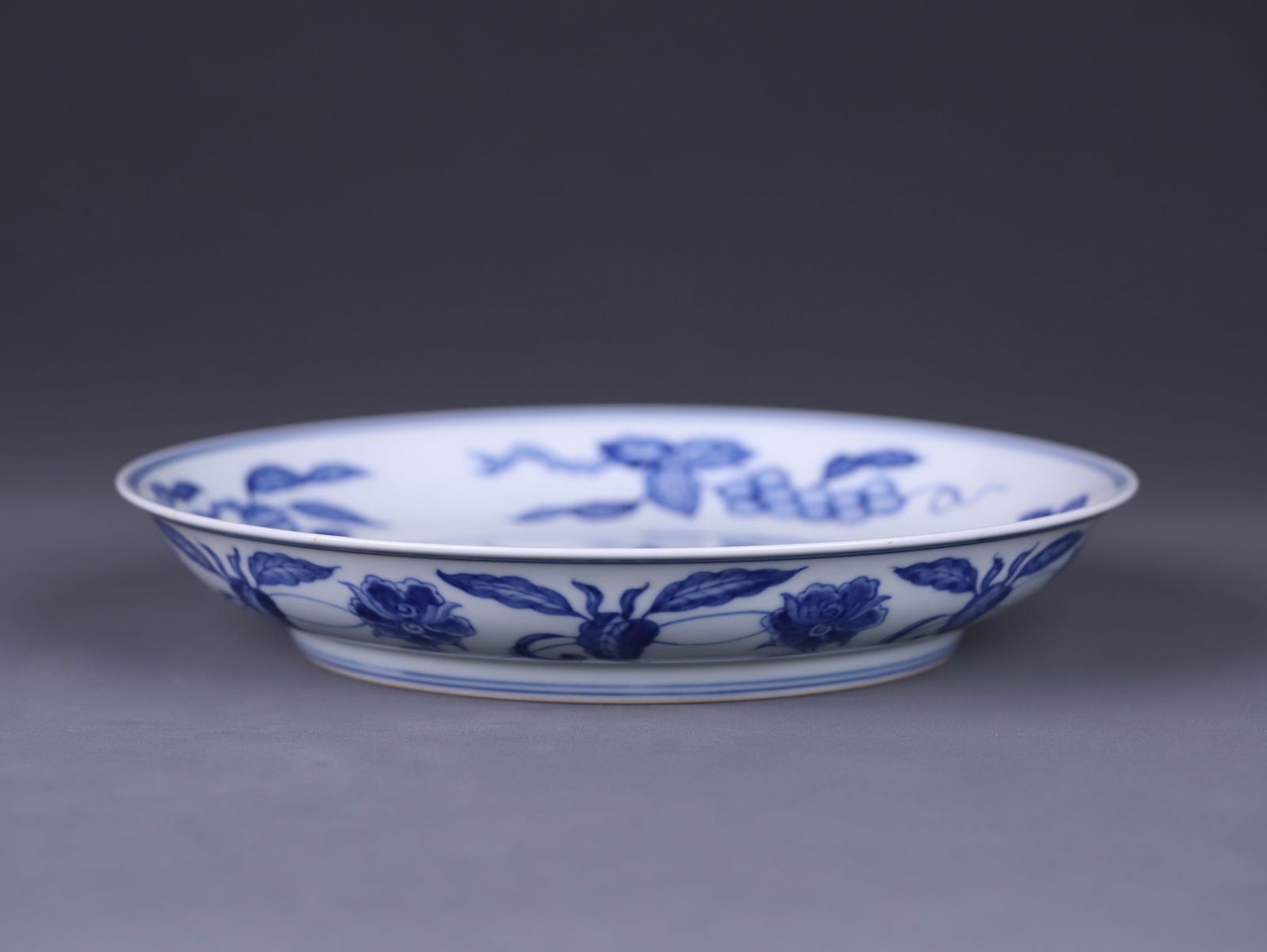 Chenghua-Marked Blue and White Plate: 25.4*4.6