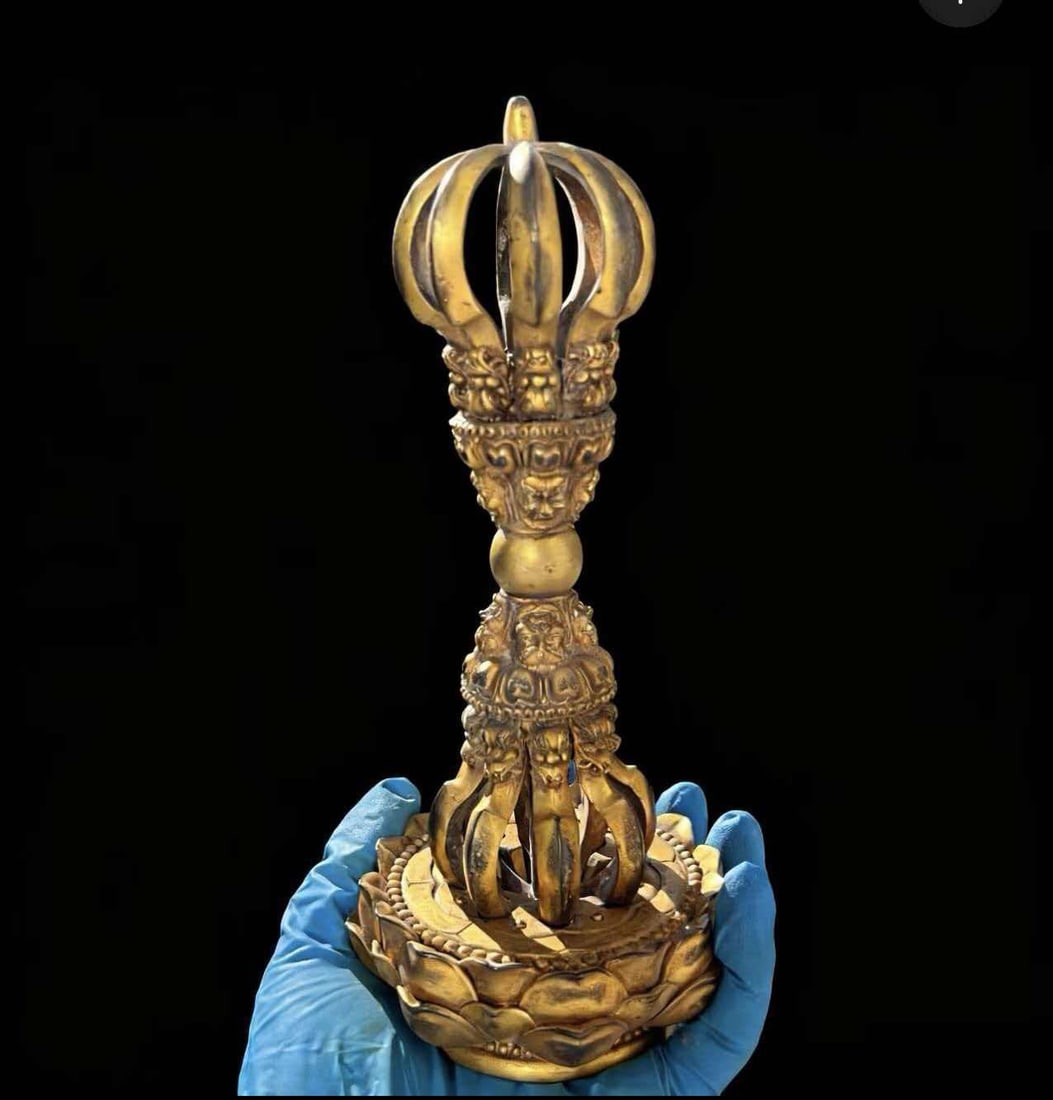 Copper gilded diamond pestle: ~500g