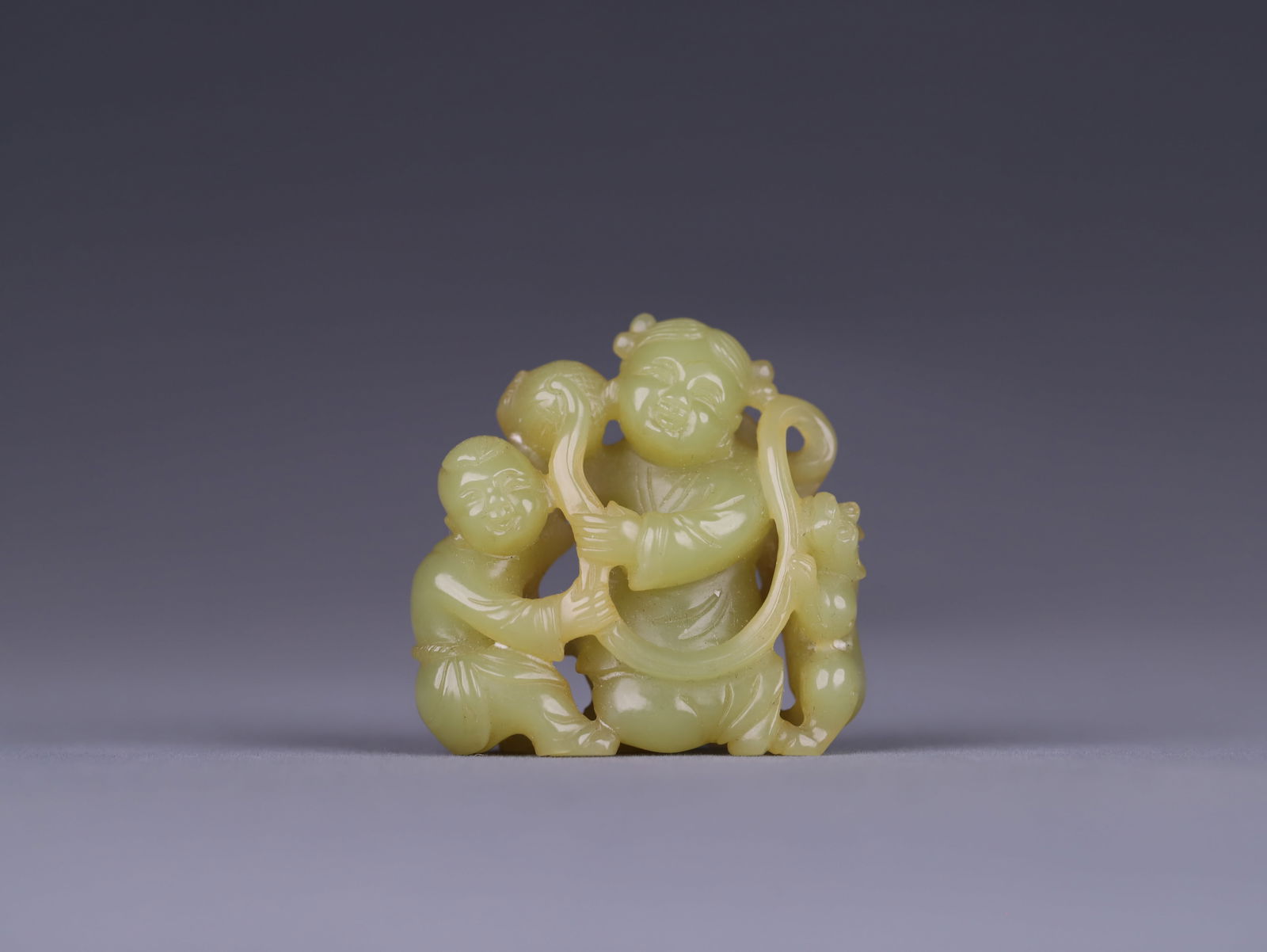 Qing Dynasty Hetian yellow jade carving: 5*4.95*1.9/53.3g