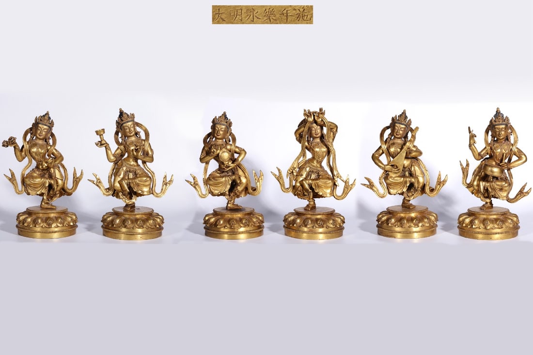 Yongle- mark gilt bronze Buddha statue set of six: 29*19*14.5/3581g/3244g/3155g/3009g/3436g/3705g