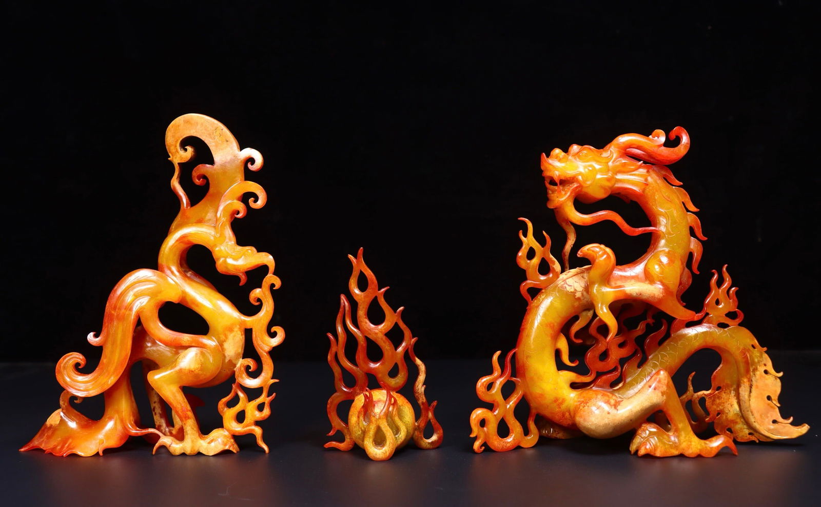 A Set of Hetian Jade Ornaments: 17*7*16.5/14*4*18/955g