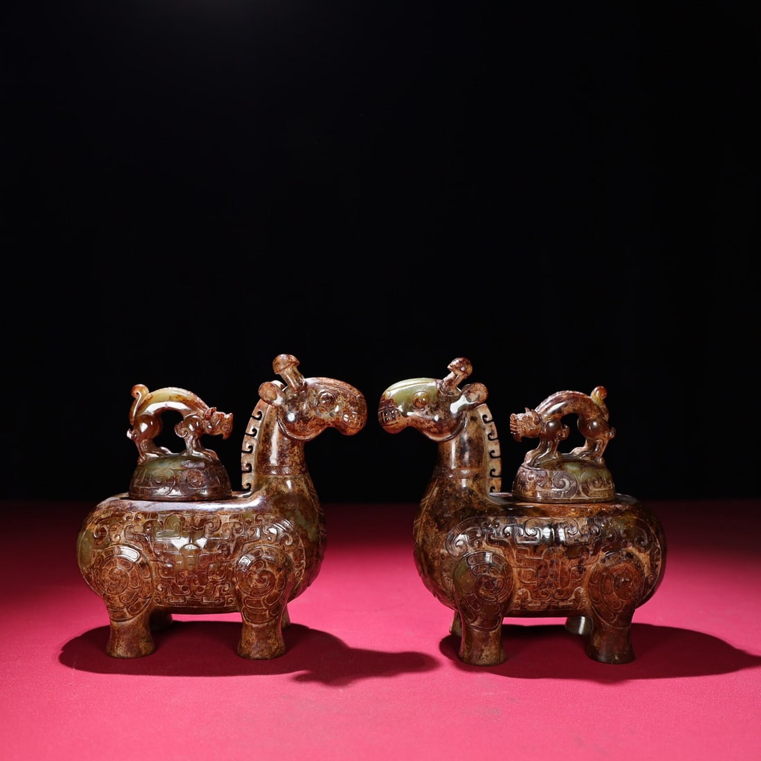 A Pair of Hetian Jade Vessels: 12*7.5*15.5/1293g each