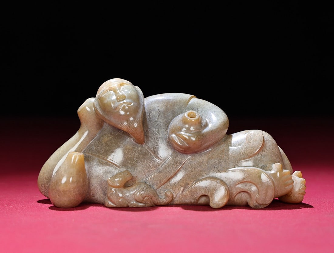 Hetian Jade Ornament: 13*4.5*6/434g