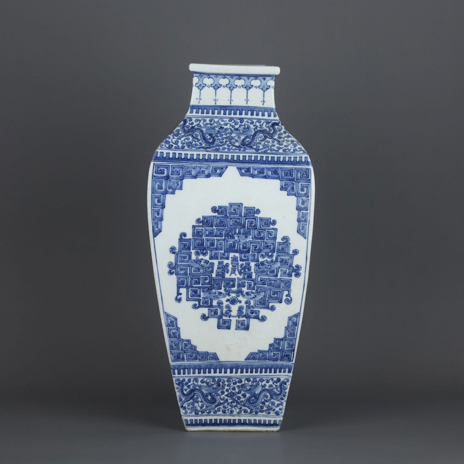 Qing Dynasty blue and white square vase: 38.2*17