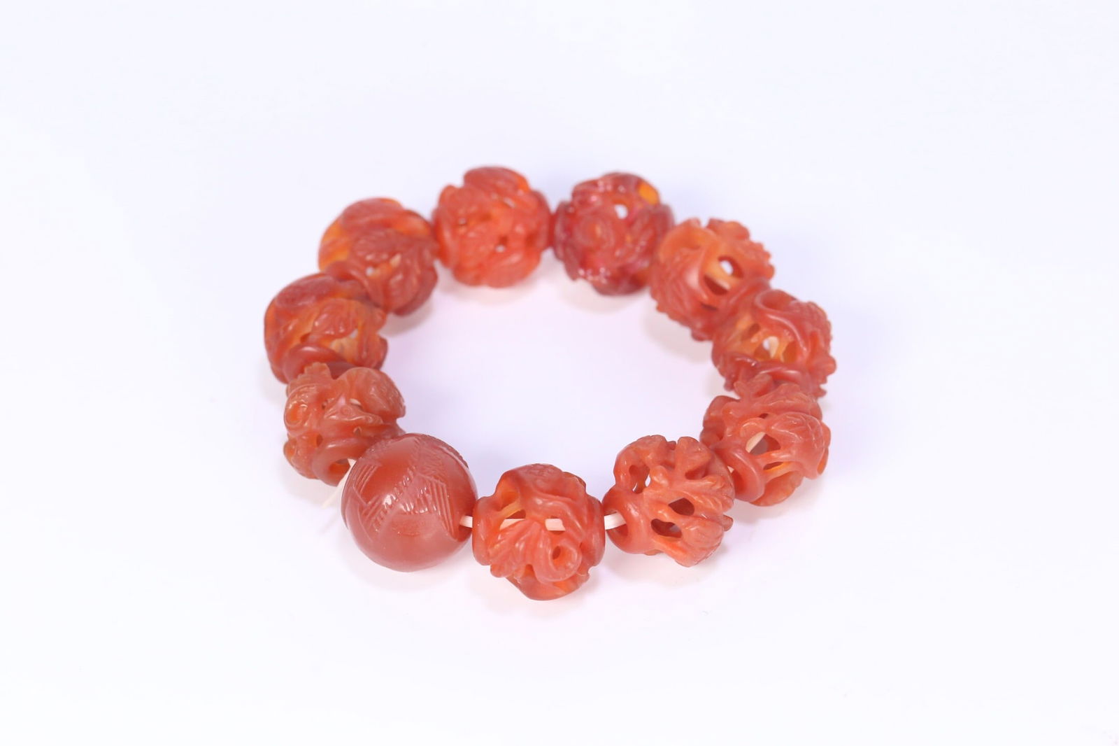 Qing Dynasty Red Agate Bracelet: 2/52g