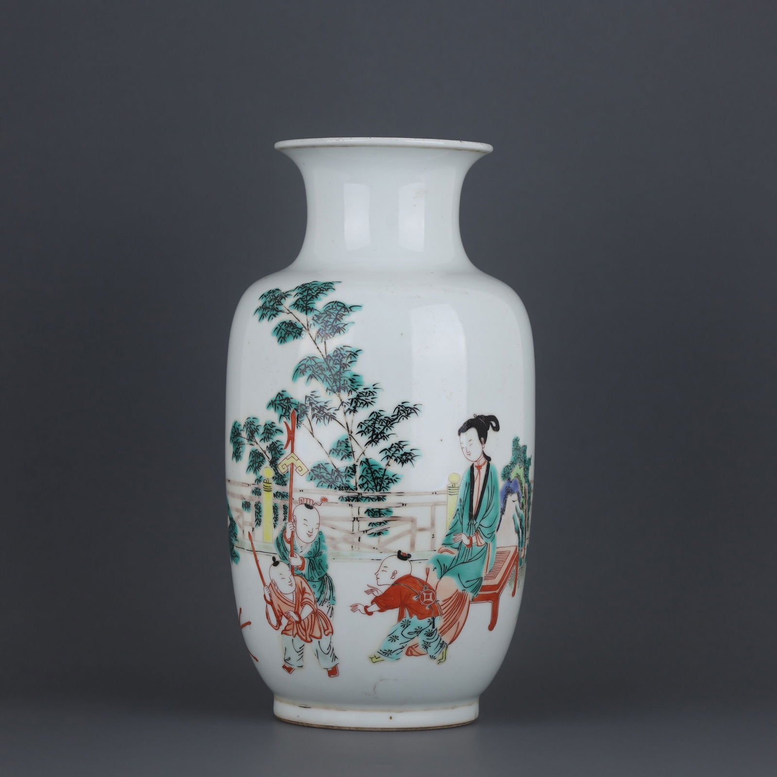 Qing Dynasty Wucai Vase (1 of 5)