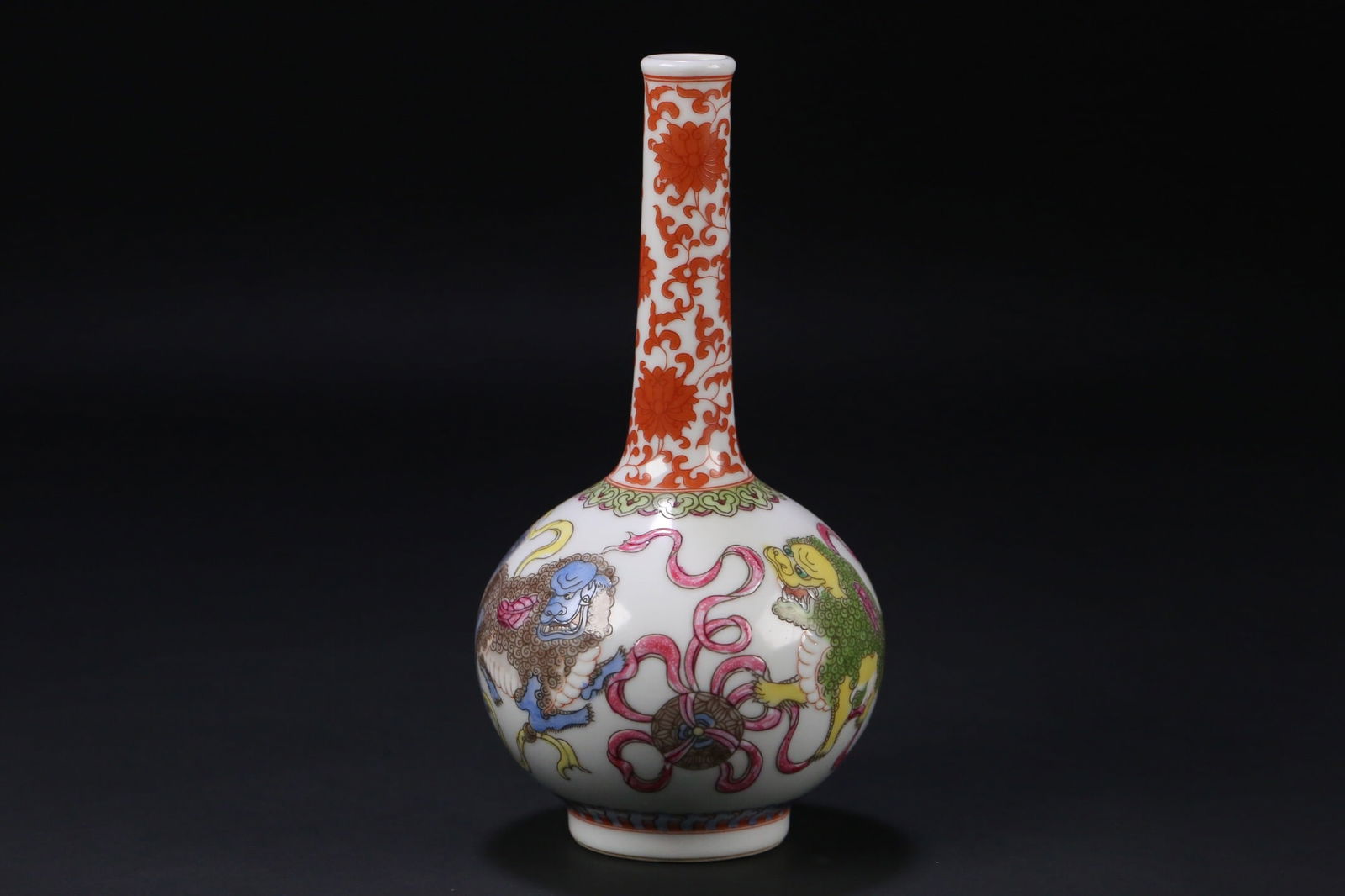 Qianlong-mark Famille Rose Long-necked Vase (1 of 4)