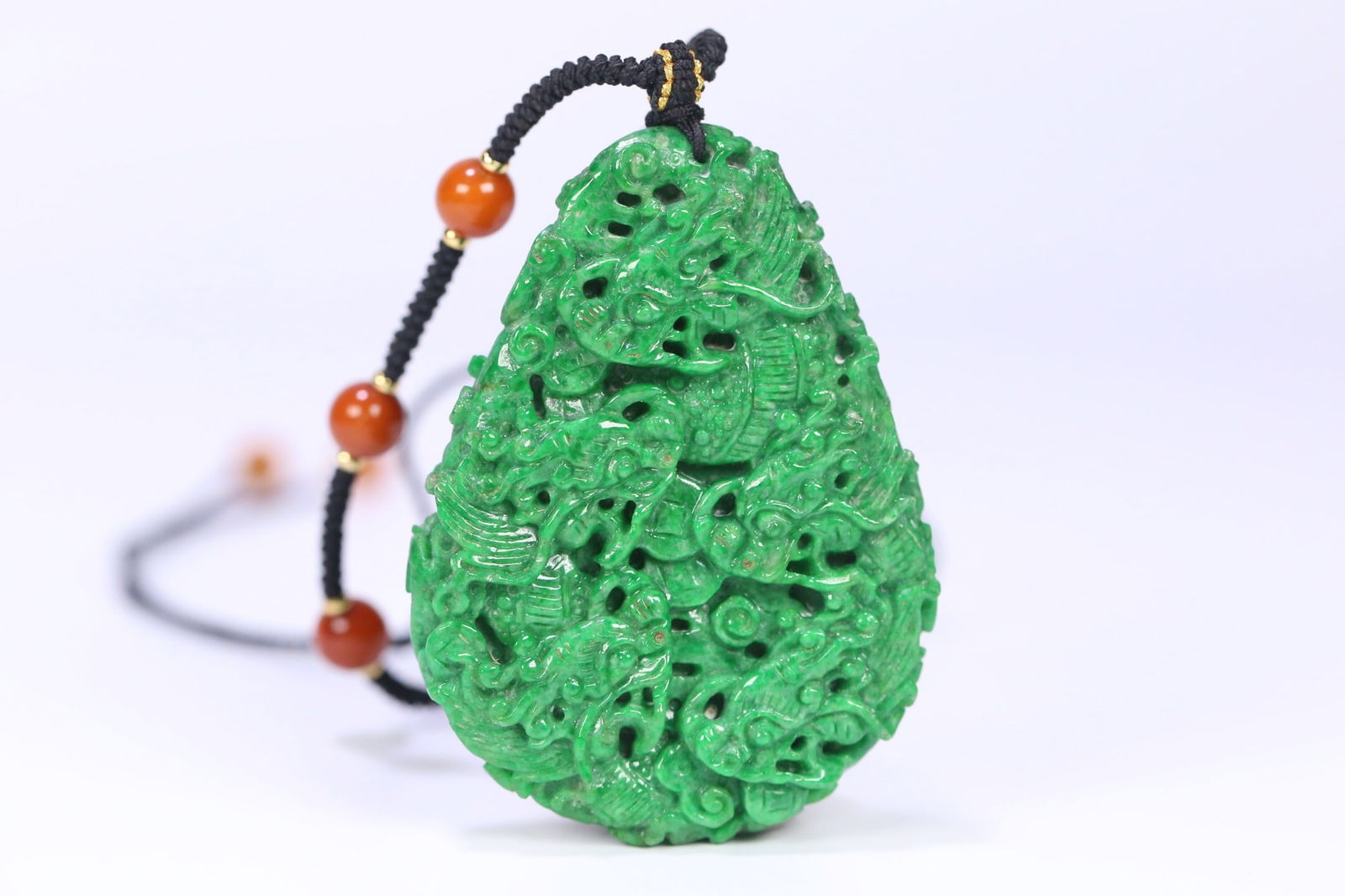 Jadeite Plaque: 6.5*4.8*1/49.5g