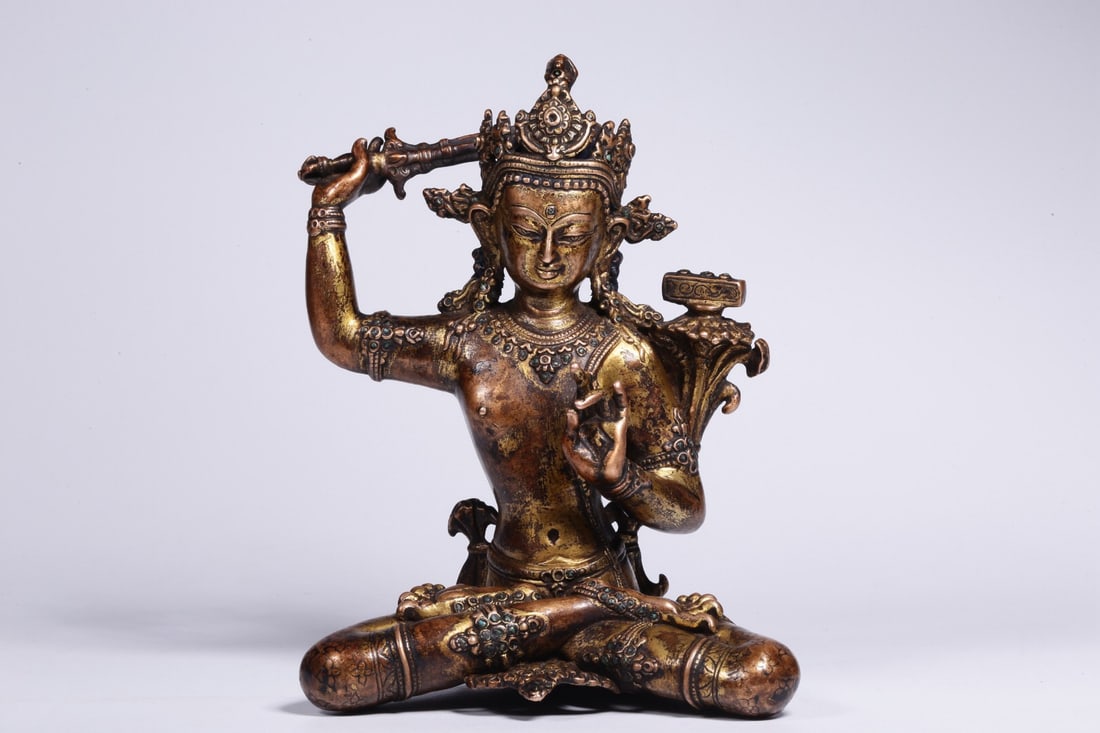 Bronze gilded Buddha statue with inlaid treasures from the Qing Dynasty (1 of 1)