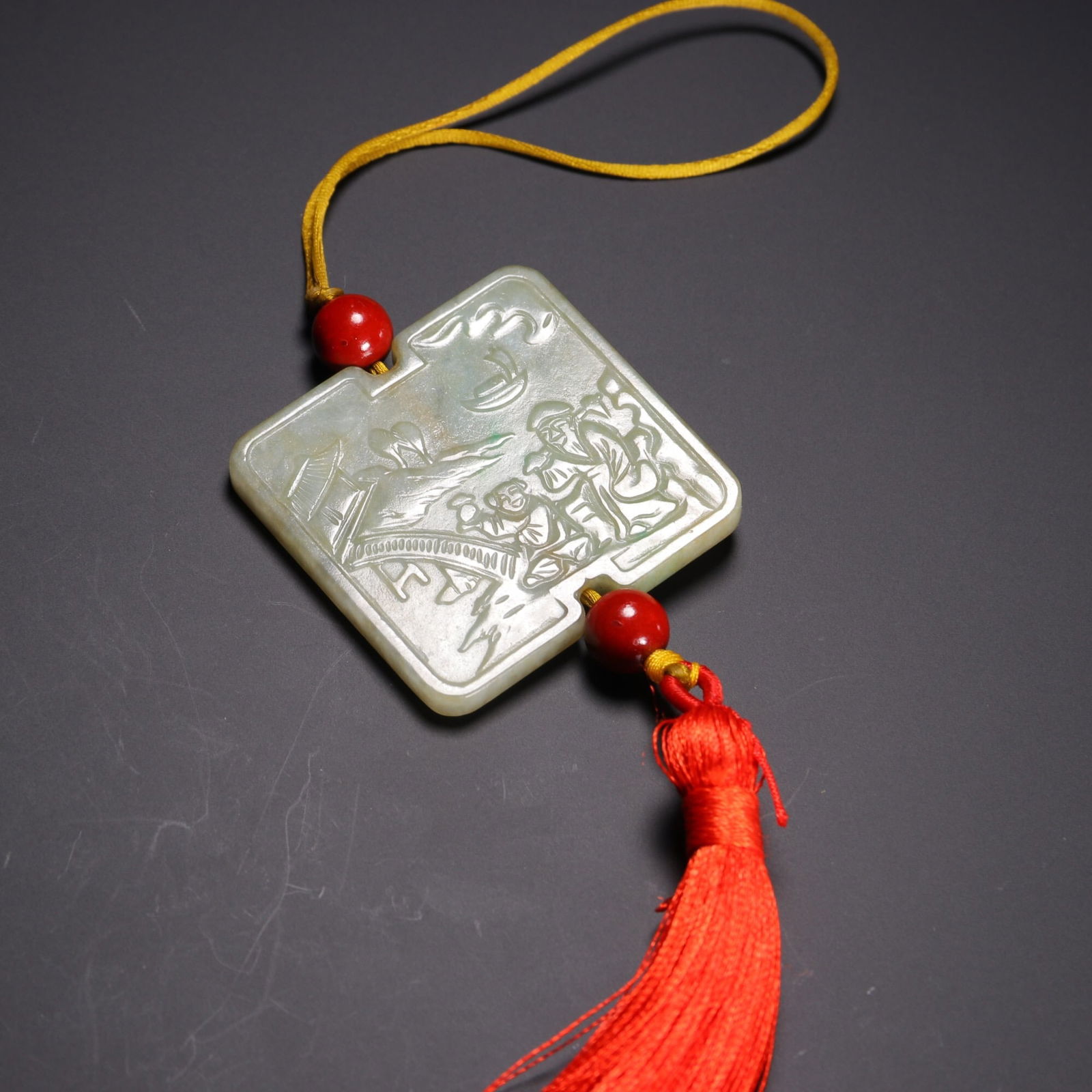 Qing Dynasty Jadeite Pendant (1 of 2)