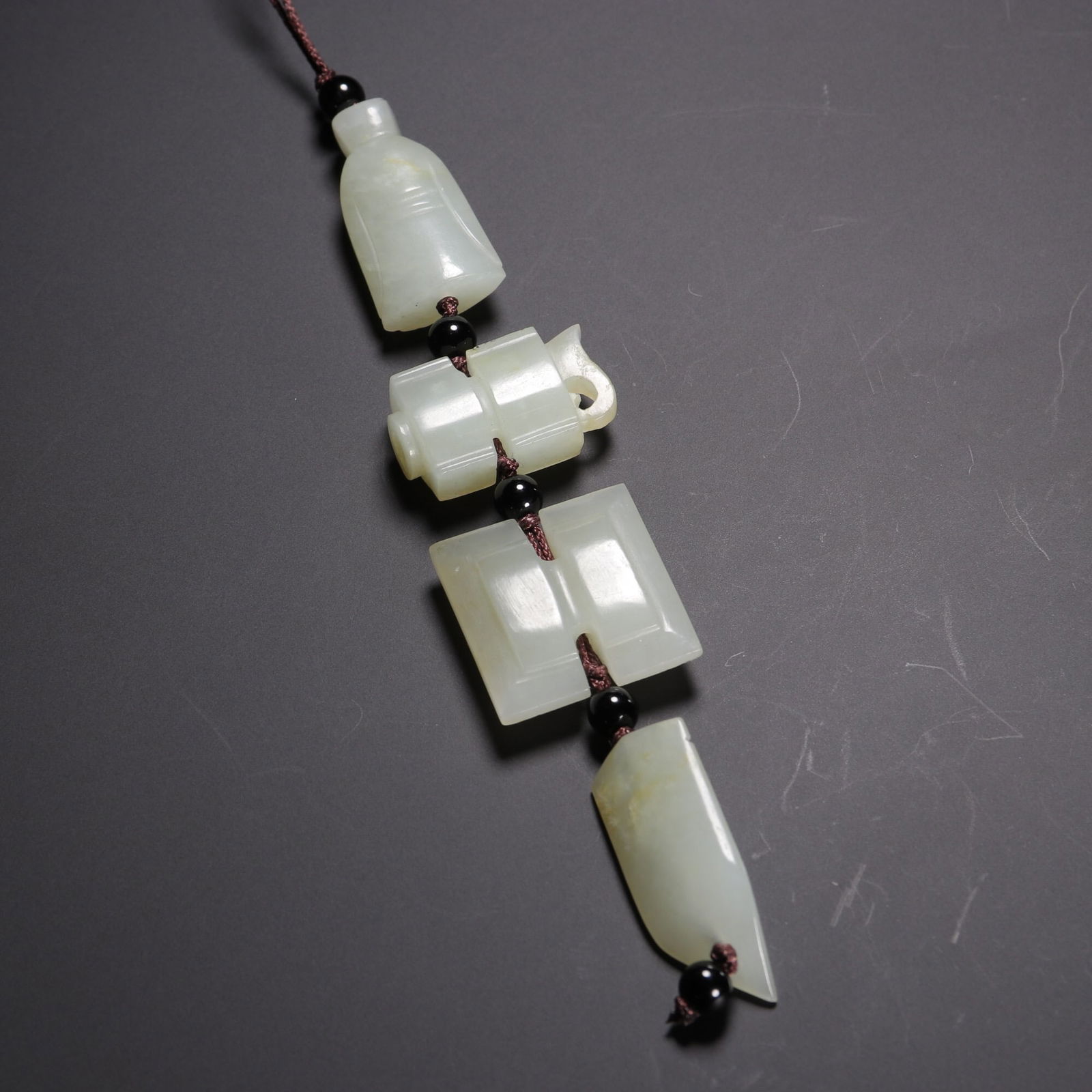 Jade pendant set (1 of 2)