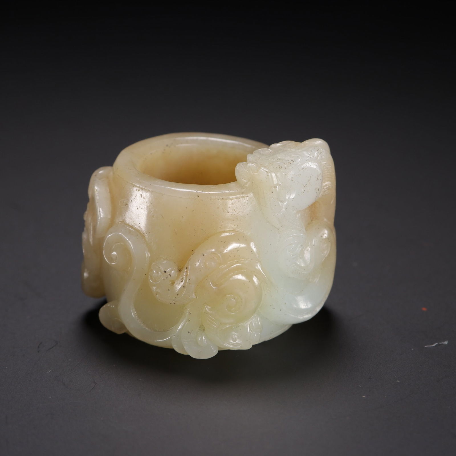 Ming Dynasty Hetian Jade Thumb Ring (1 of 3)