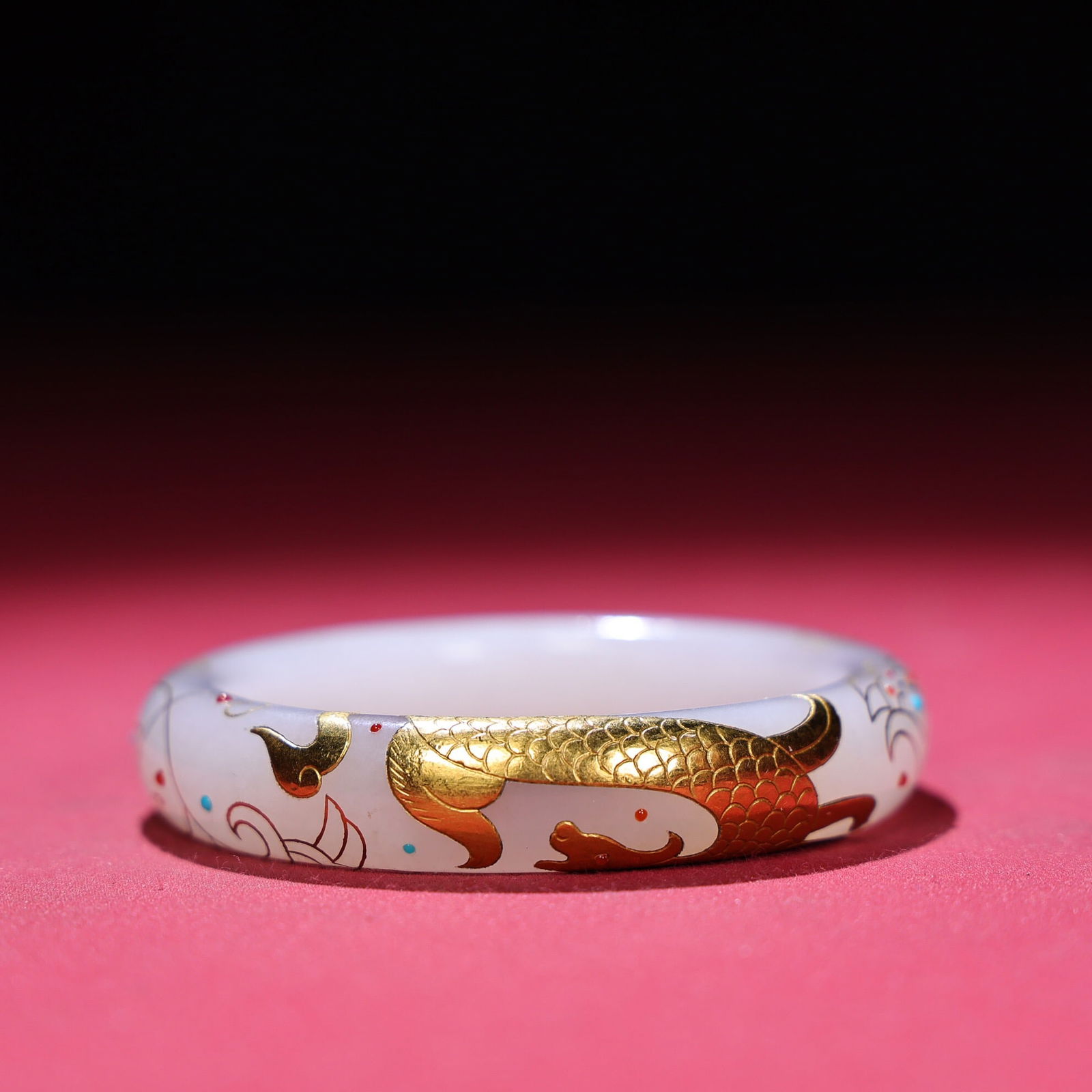 Hetian White Jade Bangle with Gold and Silver Inlay: 7 *1.2*0.8*5.5/55g