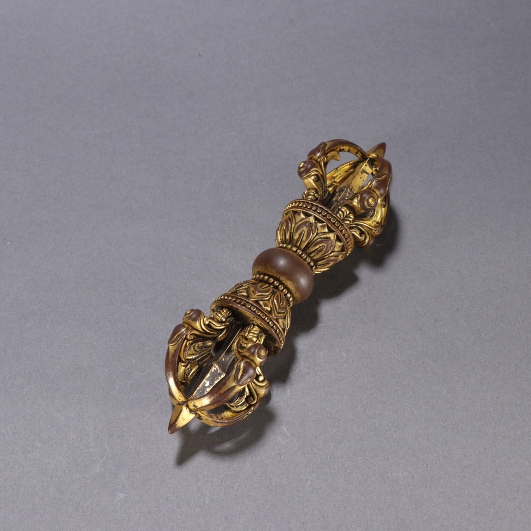 Gilt Bronze Vajra (Pure Vajra): 14.4*4.2/308.3g