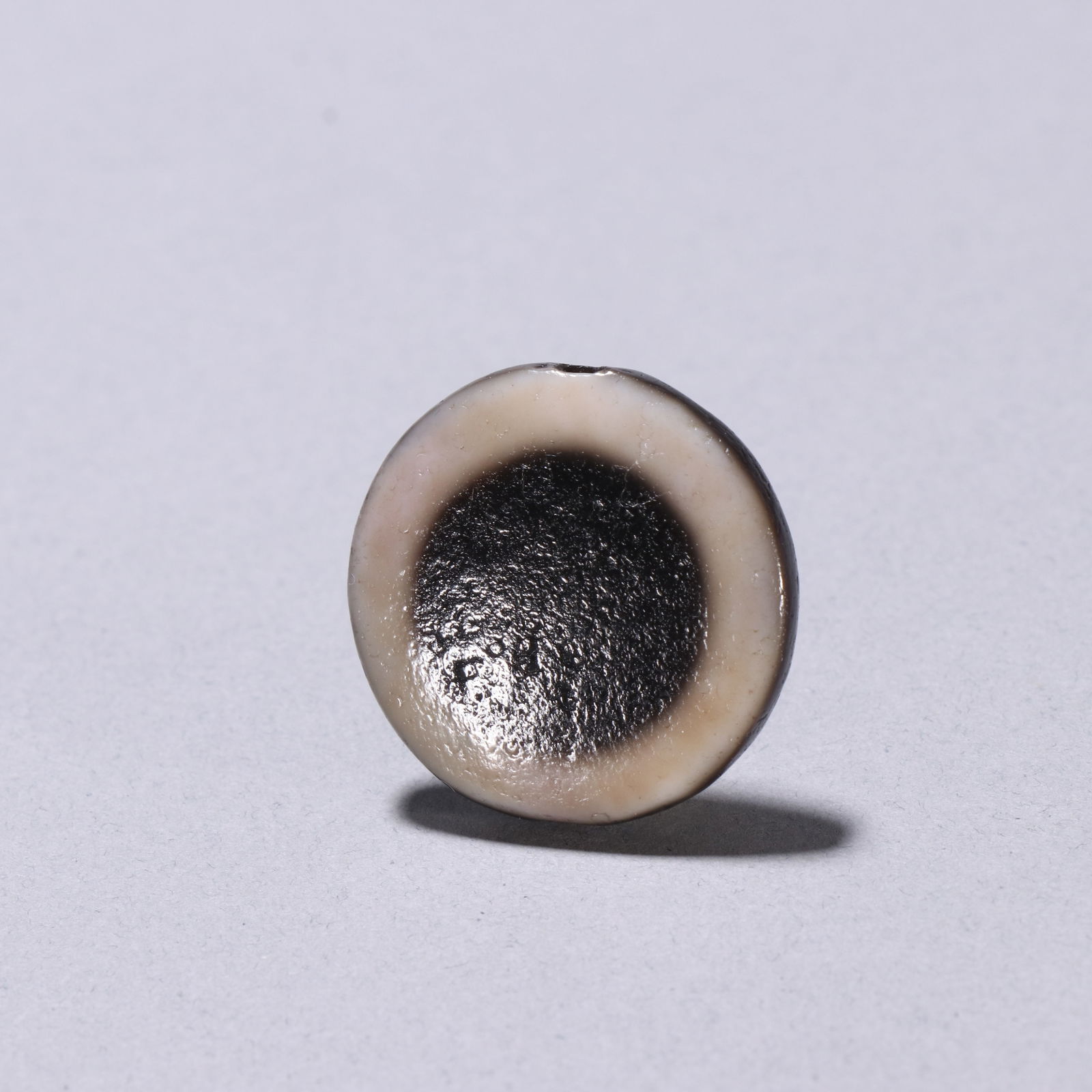 Tibetan Sheep Eye Plate Beads: 2.7/8.5g