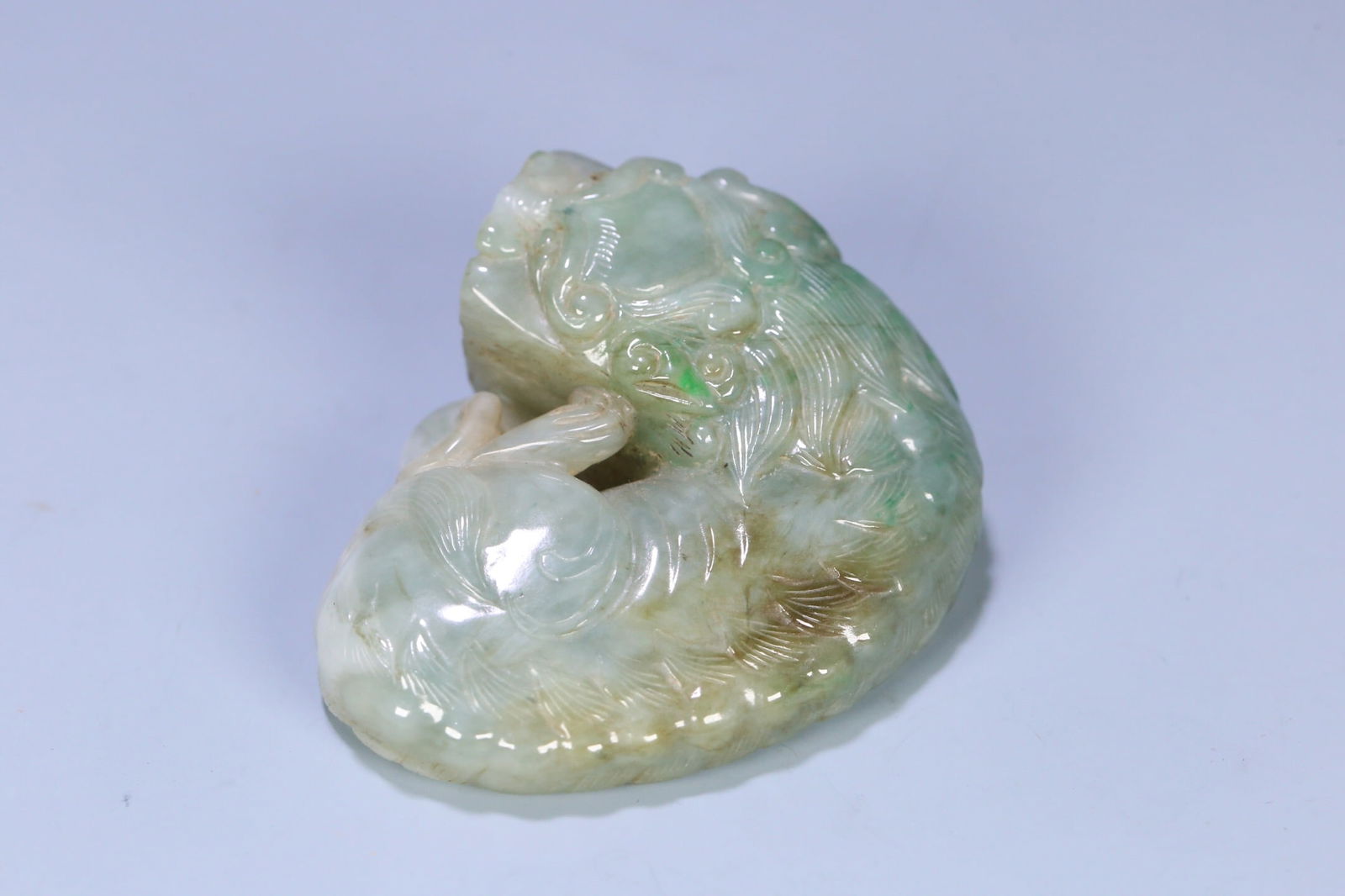 Qing Dynasty Jadeite Handheld Piece: 6.7*5.2*3.2/153.3g