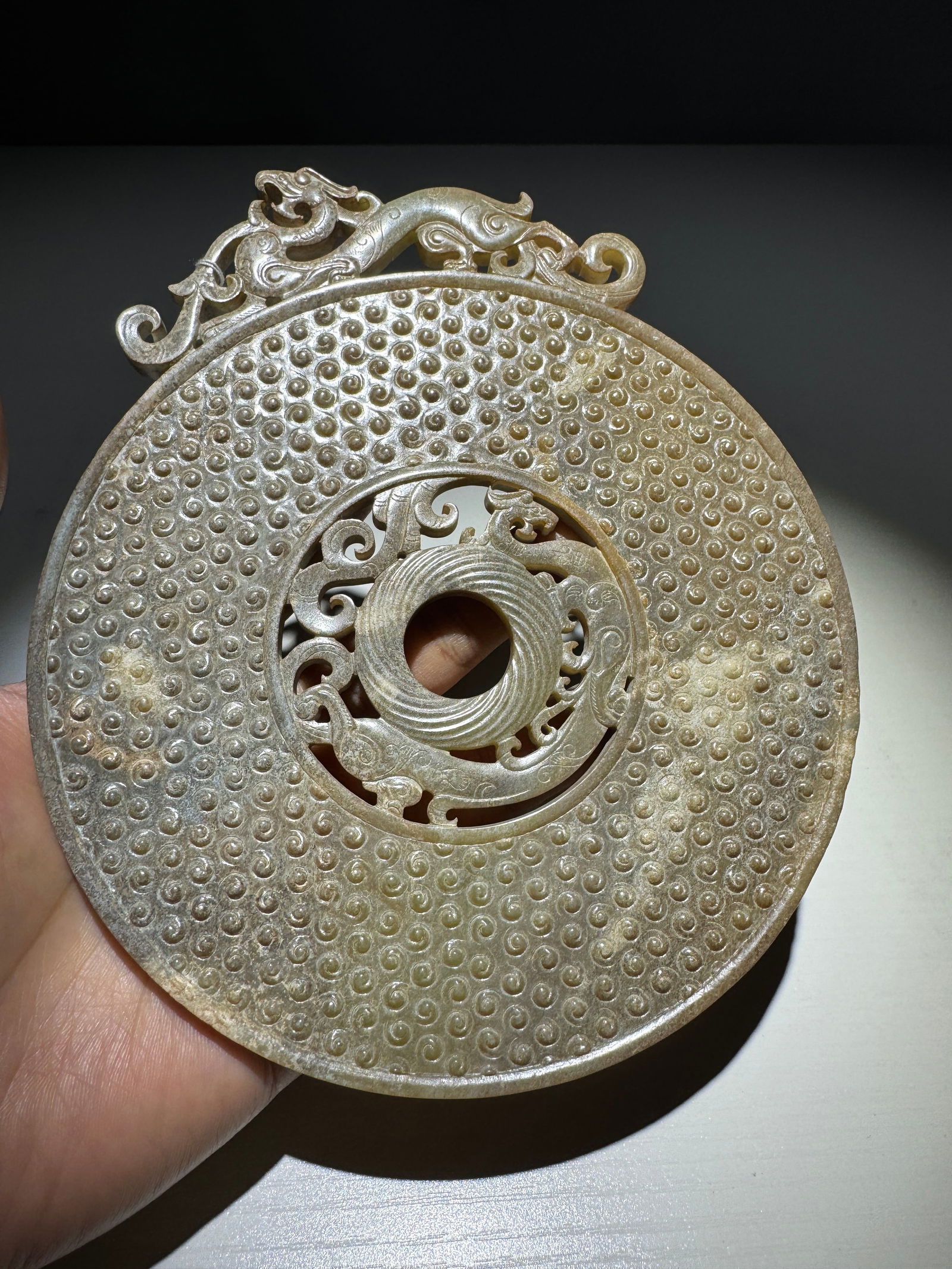 Han Dynasty Jade Bi: 16.8*14.2*0.6/240g