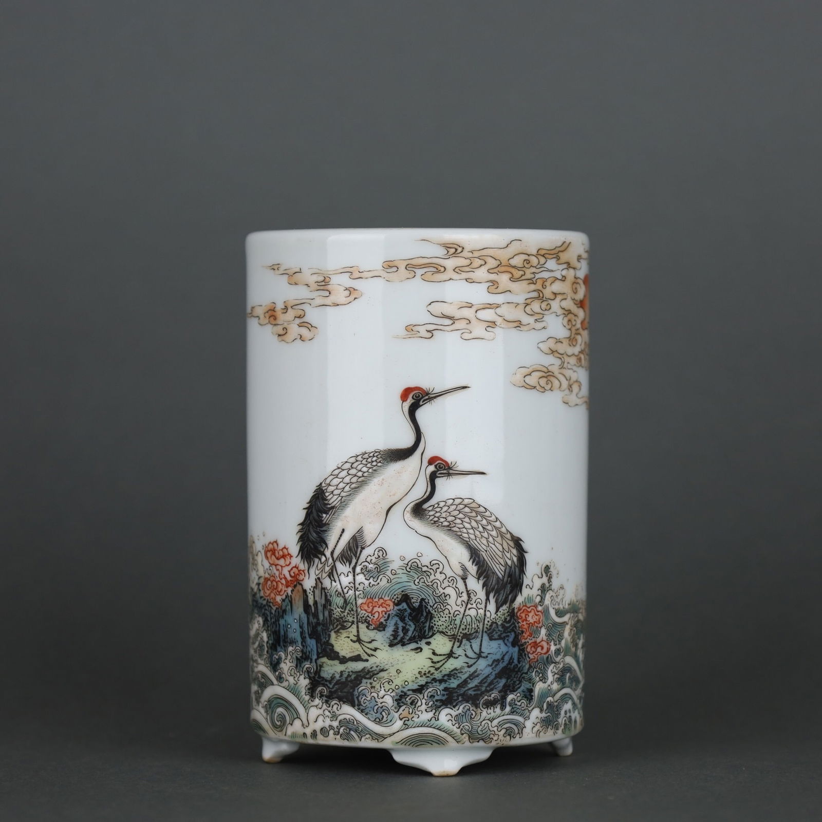 Yuyan Shuwu-marked famille rose brush pot: 11.2*7.2