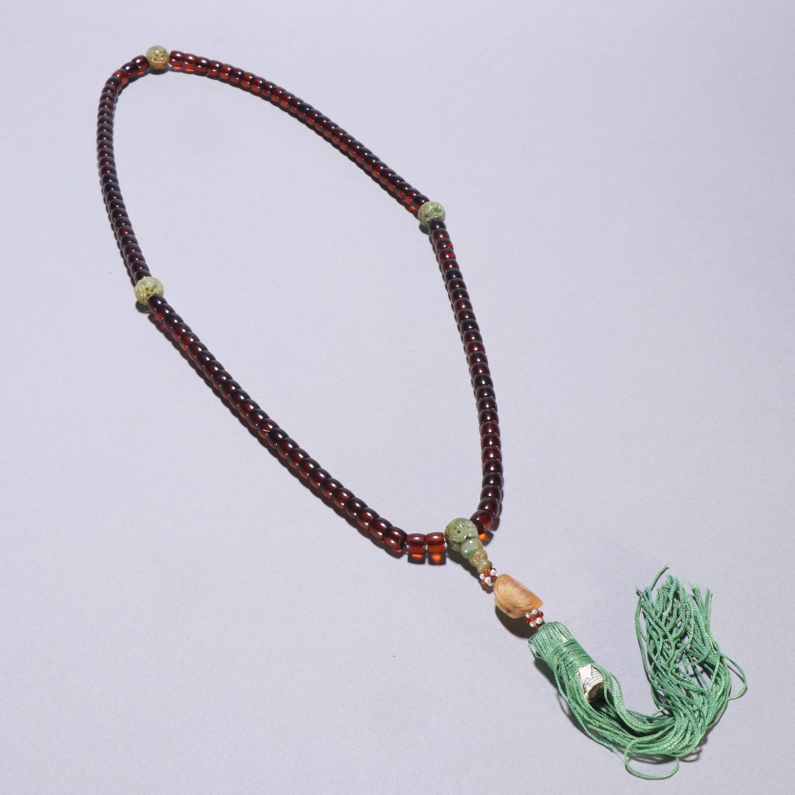 Amber 108-Bead Prayer Beads: 0.8/53.8g