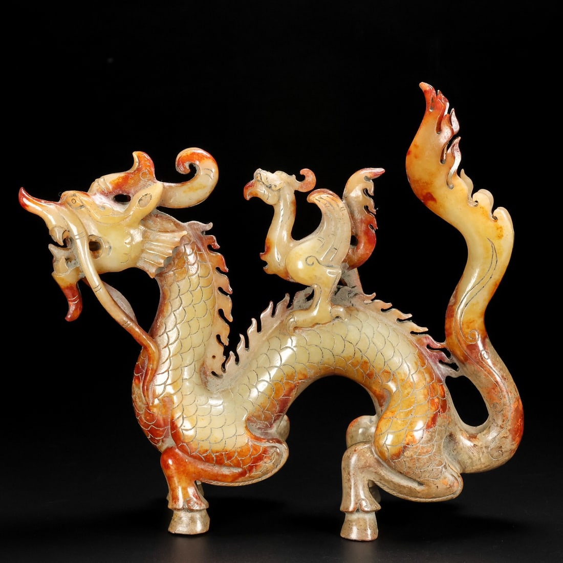 Hetian Jade Ornament: 20*5.5*16/711g