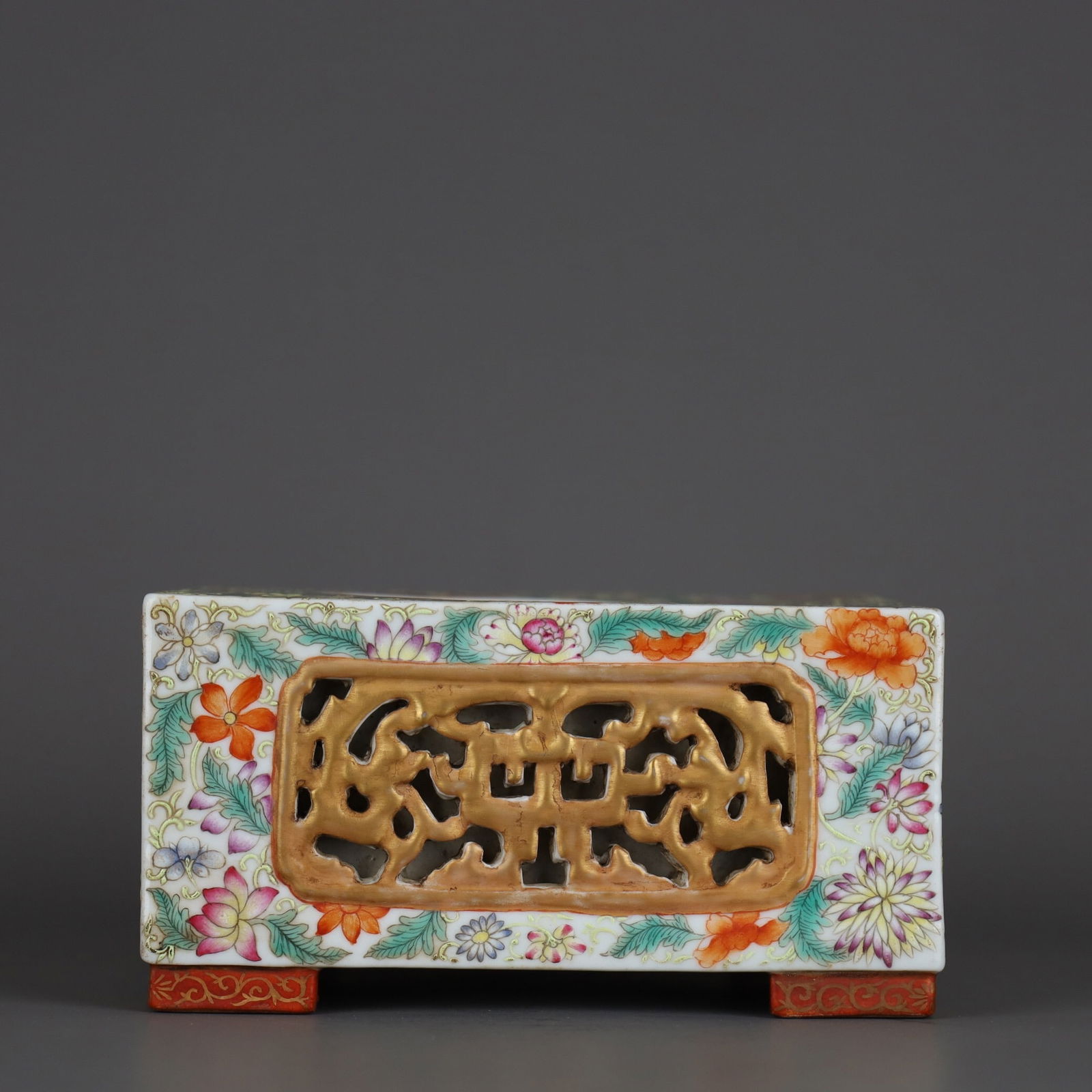 Qianlong -mark Famille Rose Gilt Brush Washer: 7.4*14