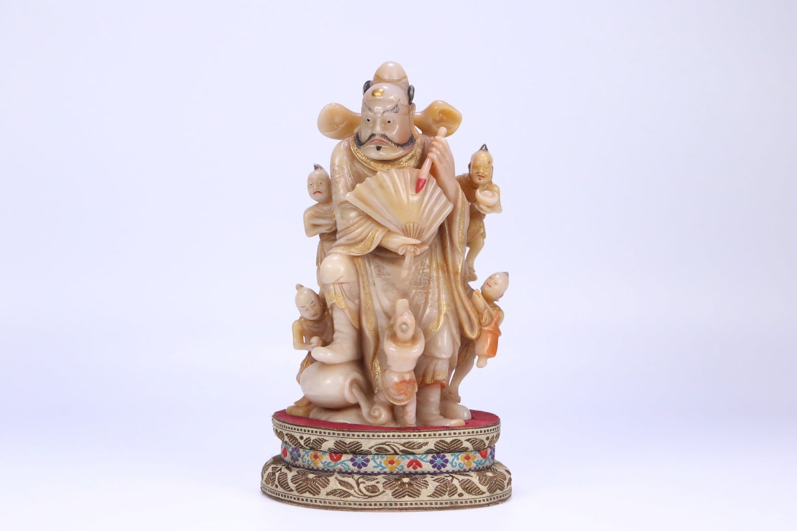 Yuxuan -mark Shoushan stone painted ornament: 23*13*9/2053g