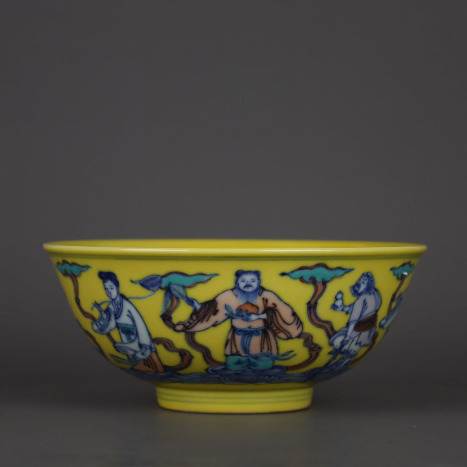 Qianlong -mark yellow and colorful bowl: 15.4*6.6