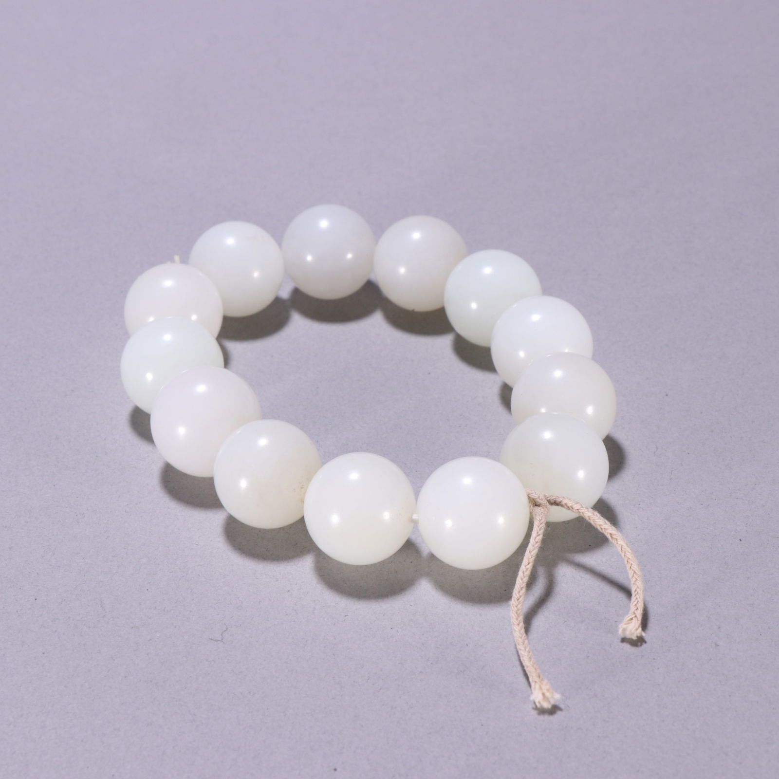 Qing Dynasty Hetian Jade Round Bead Bracelet (1 of 1)