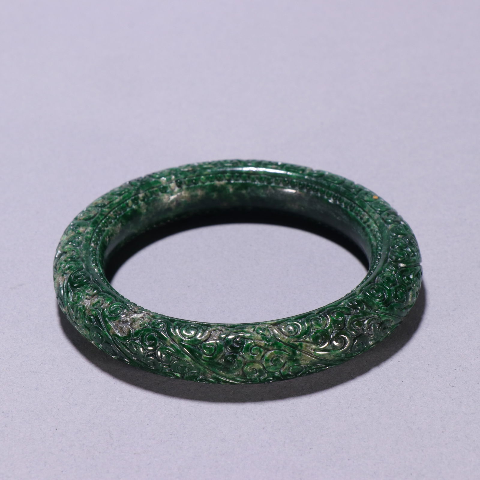 Qing Dynasty Jadeite Bangle: 5.7*1.2/72.6g