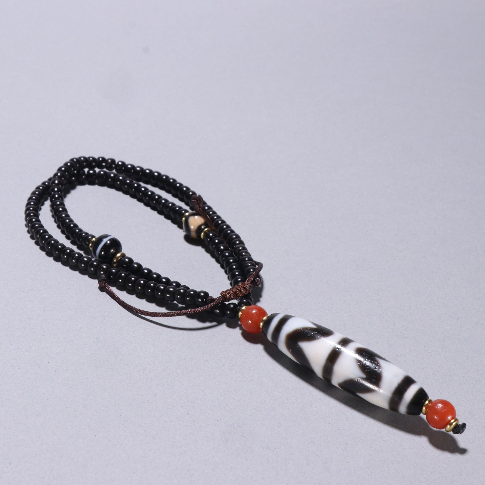 Double Tiger Tooth Dzi Bead: 5.6*1.4/32.5g