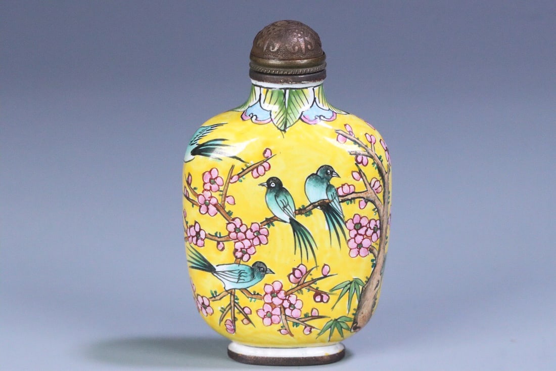 Qianlong-mark copper painted enamel snuff bottle (1 of 3)