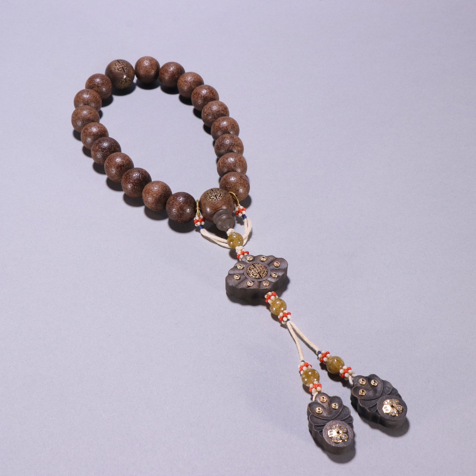 Qing Dynasty agarwood 18-bead handheld bracelet: 2/130g