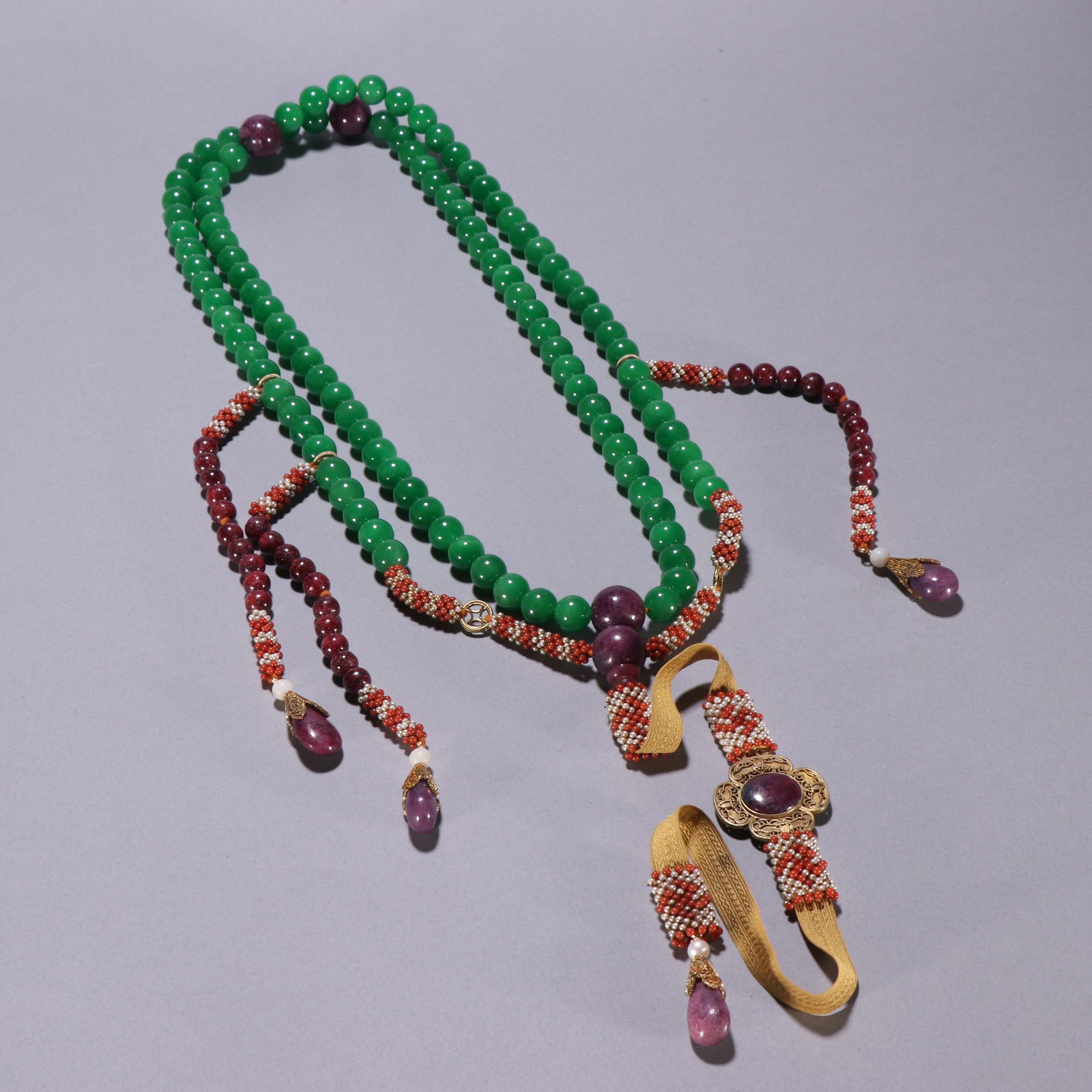 Qing Dynasty jadeite court beads (1 of 1)