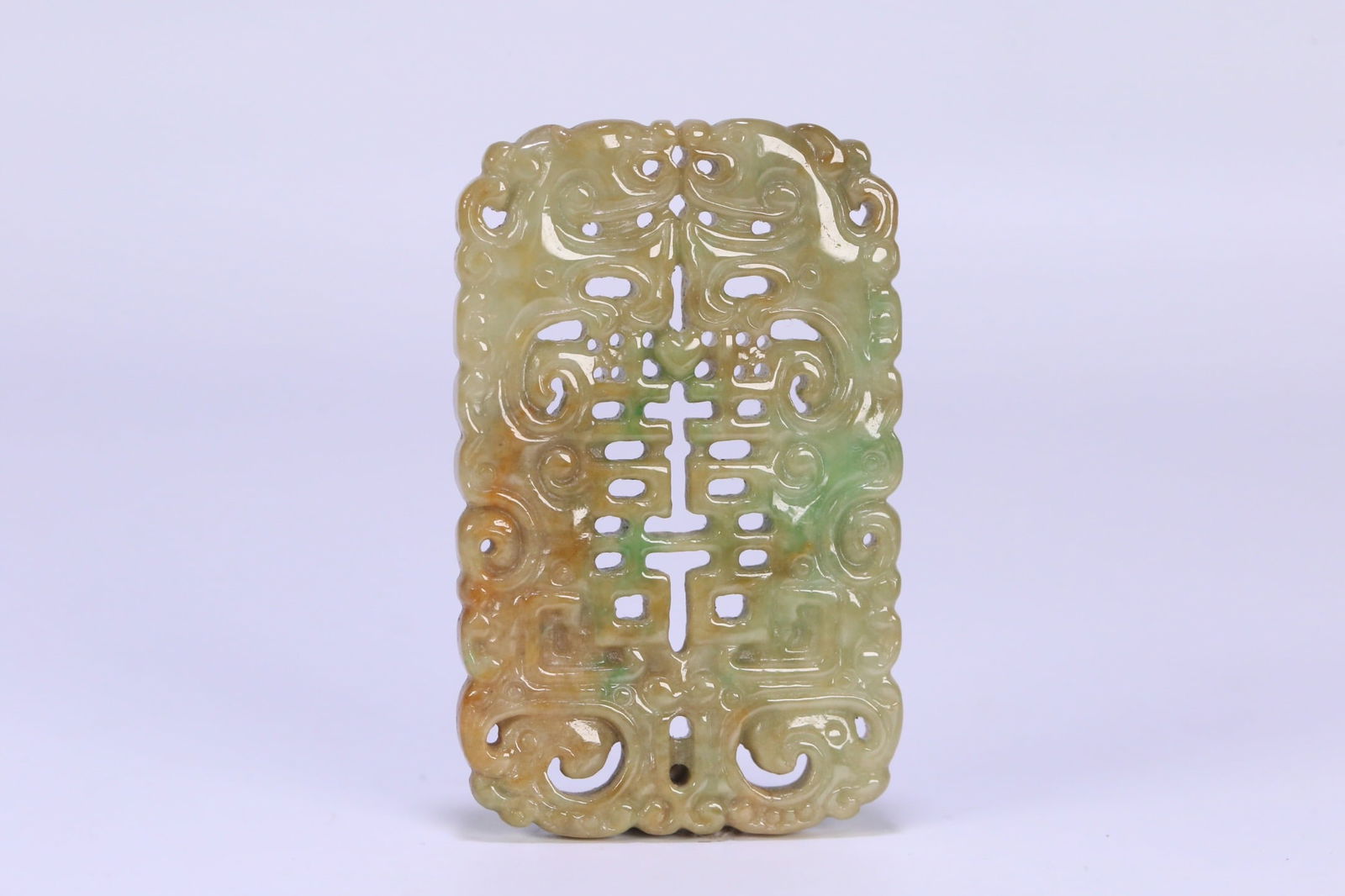 Qing Dynasty Jade Brand: 6 .8*3.7*0.5/28g