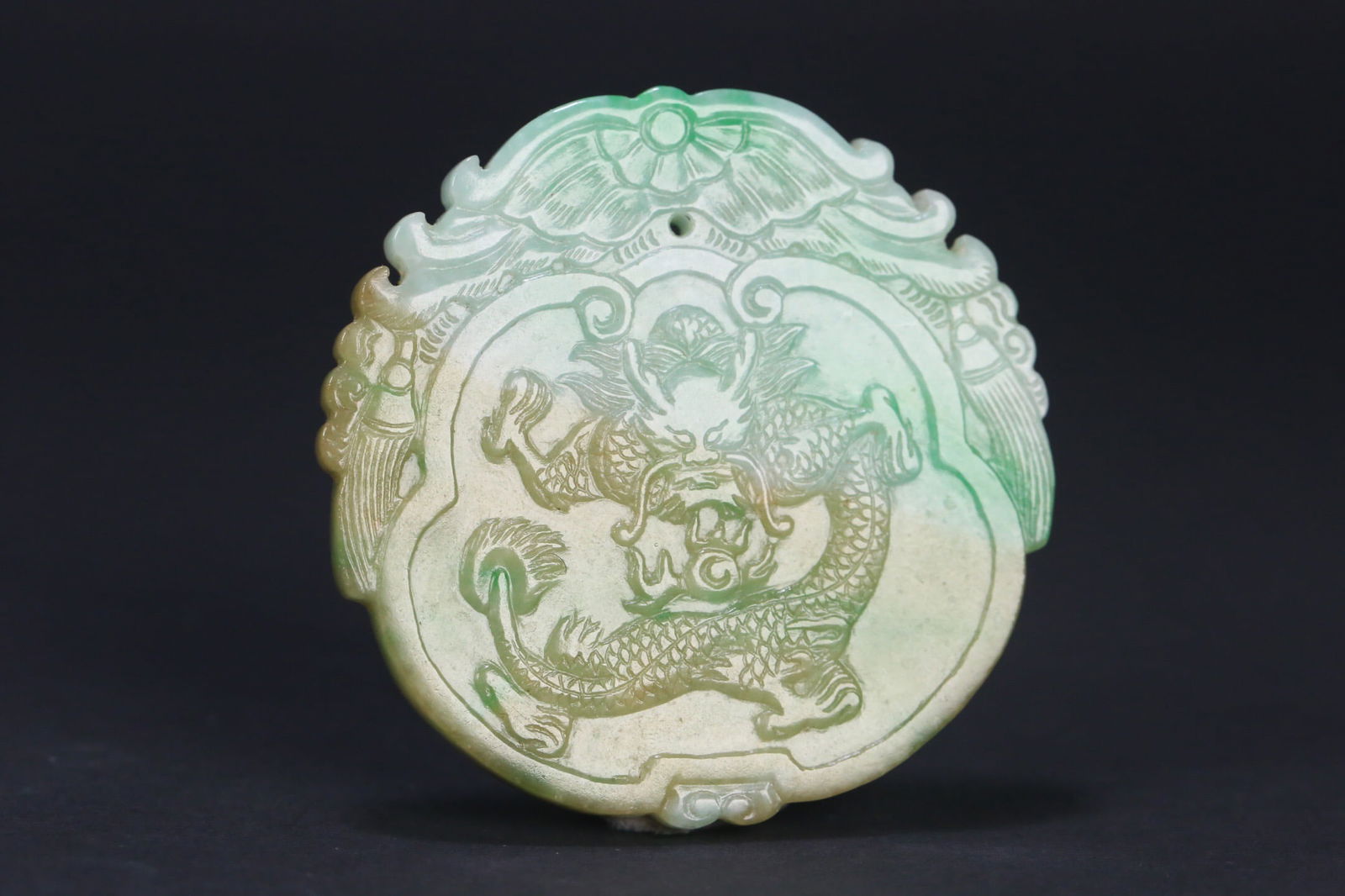 Qing Dynasty Jade Brand: 5 .4*5.4*0.6/38.5g