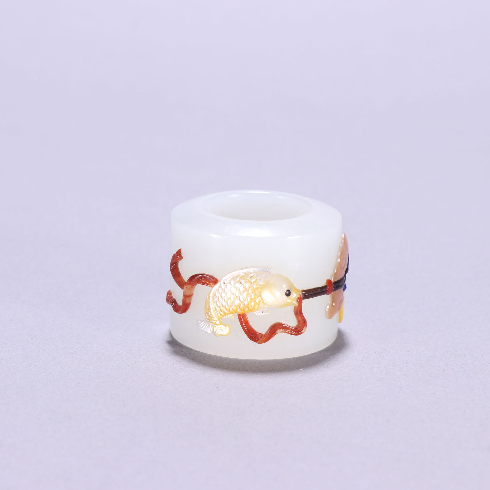 Hetian jade thumb ring inlaid with various precious stones: 2 .2*2.7/52.9g