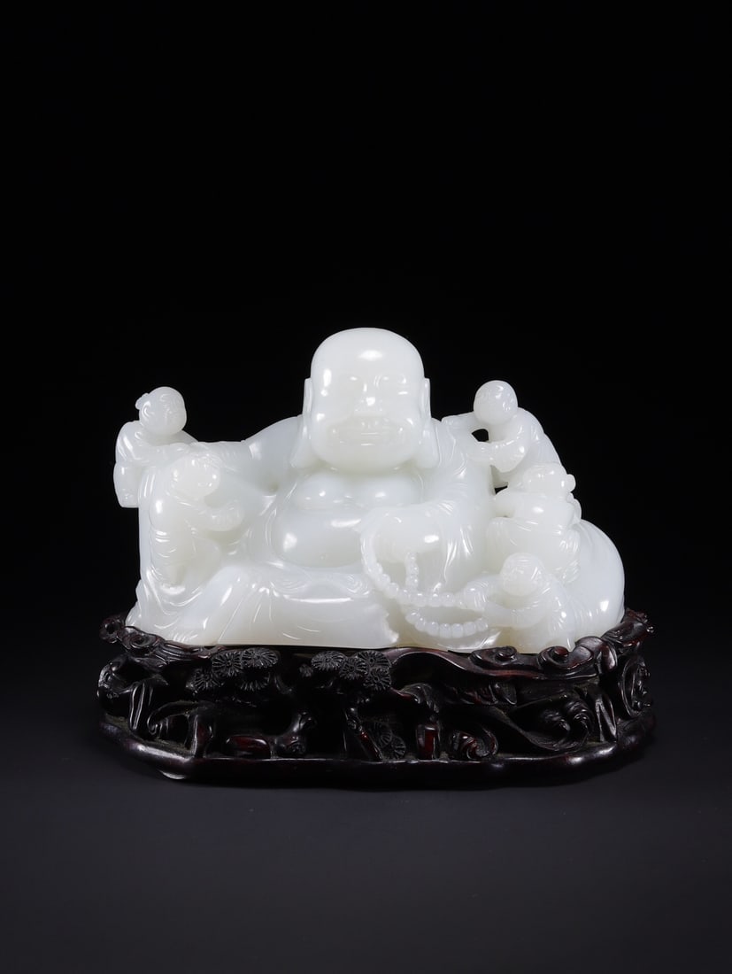 Hetian Jade Ornament (1 of 2)