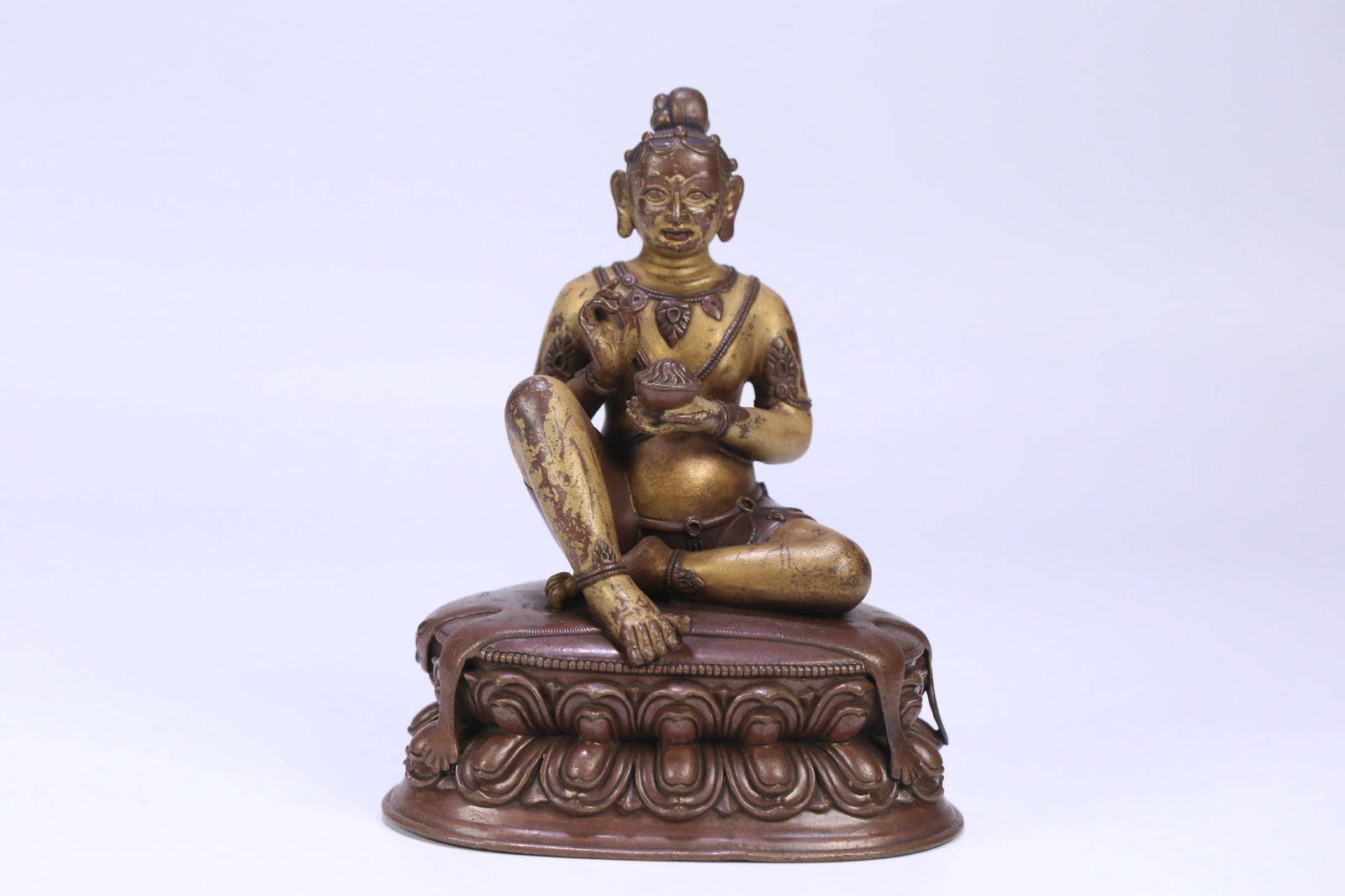 Qing Dynasty Tibetan gilt bronze Buddha statue (1 of 1)