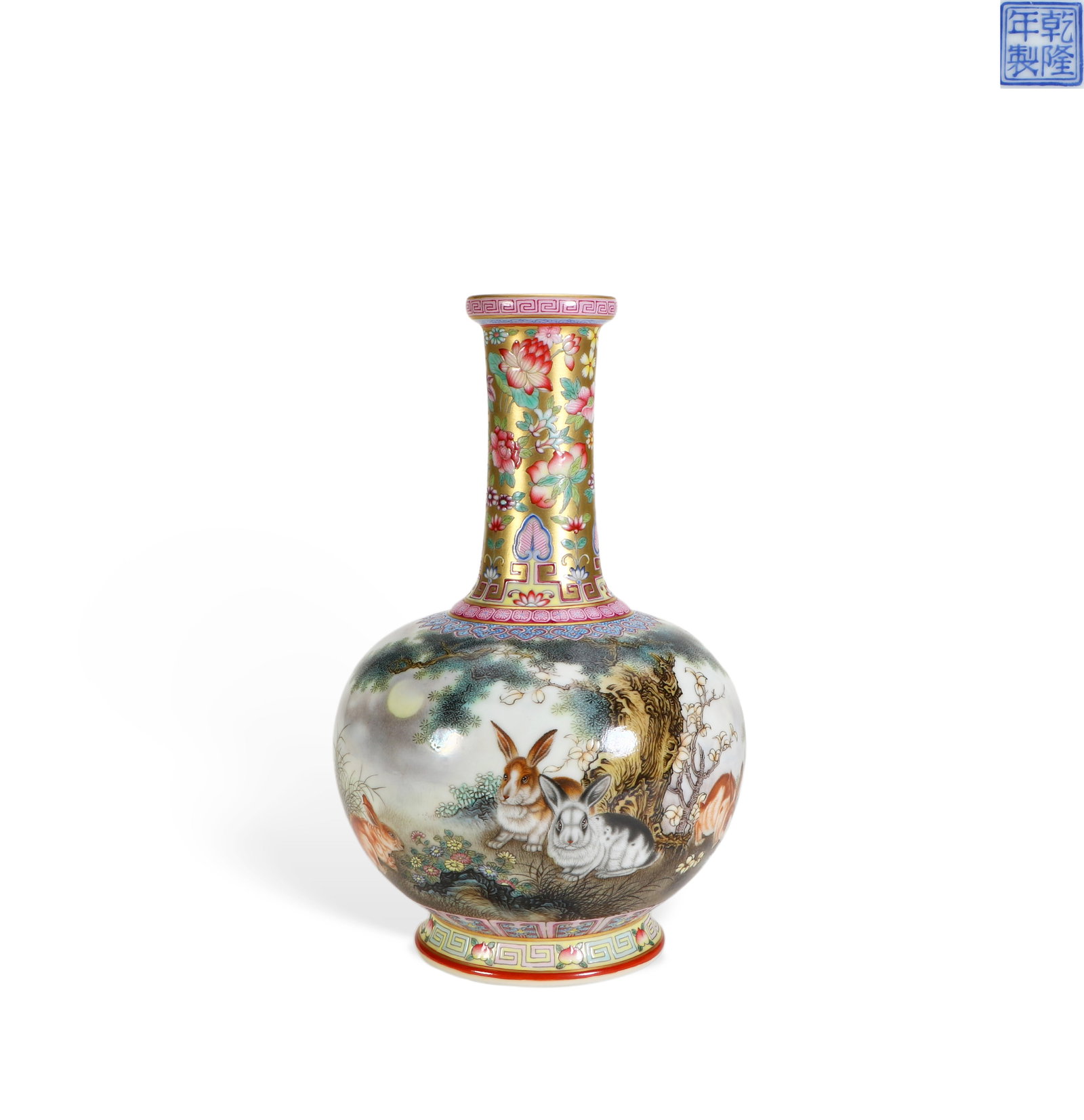 Chinese Qing Dynasty Qianlong Mark famille rose enamel basin with lotus and begonia design: Height 2.2cm, Length 15.5cm, Width 11cm
