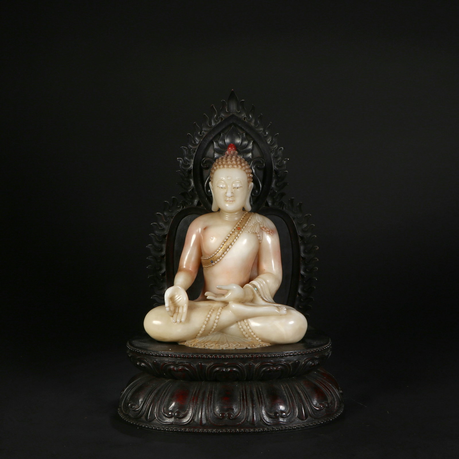 Chinese Shoushan stone Buddha statue ornament (1 of 6)